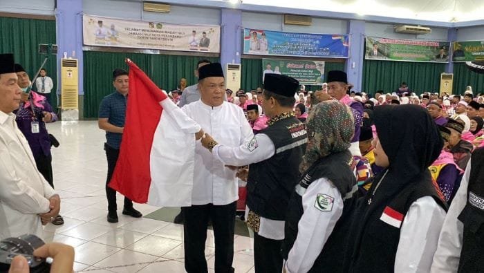 Kloter Terakhir Jemaah Haji Provinsi Riau Berangkat dari Embarkasi Batam