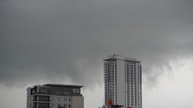 Prakiraan Cuaca Kota Batam Hari Ini: Waspadai Hujan Petir