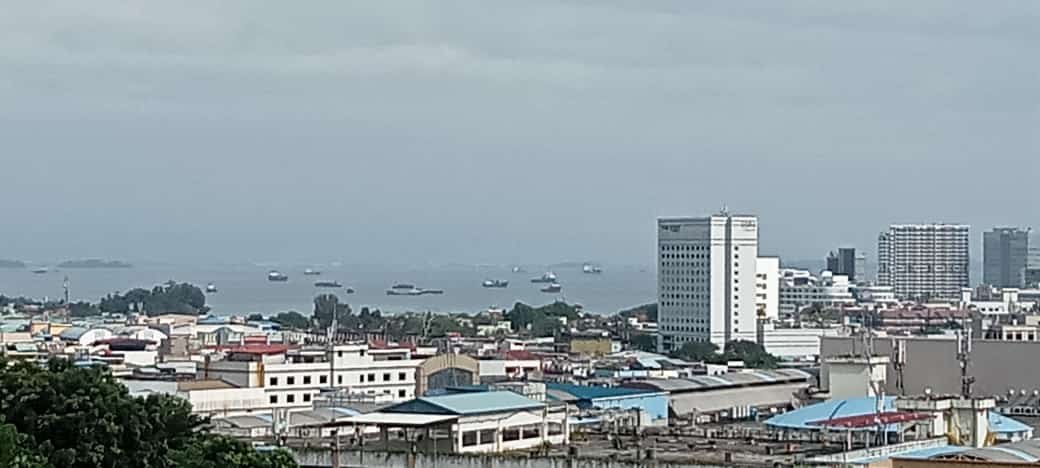 Jakarta dan Batam Kembali di Peringkat Tinggi Kualitas Udara Terburuk di Dunia