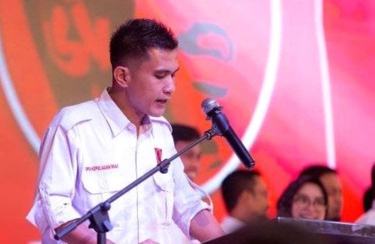 Dukung Amsakar Achmad dan Li Claudia Chandra di Pilkada Batam 2024: Projo Kepri Lakukan Ini