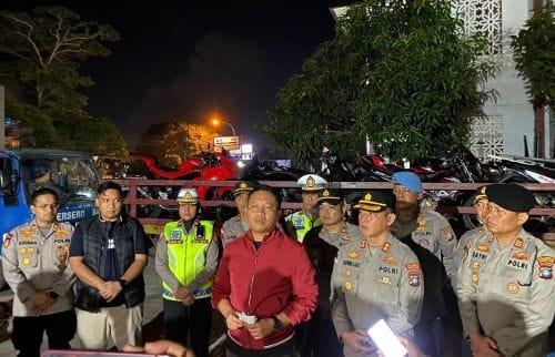 Kapolresta Barelang Pimpin Patroli Malam: 115 Kendaraan Terjaring Tilang dan Edukasi Balap Liar