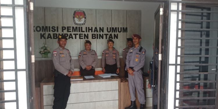 Polres Bintan Gelar Pengamanan Ketat Selama Pendaftaran Calon Bupati di KPUD