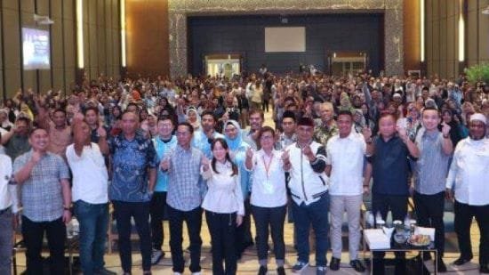 Bertemu dengan Warga Lubuk Baja Batam, Amsakar Achmad dan Li Claudia Chandra Paparkan 7 Program Prioritas