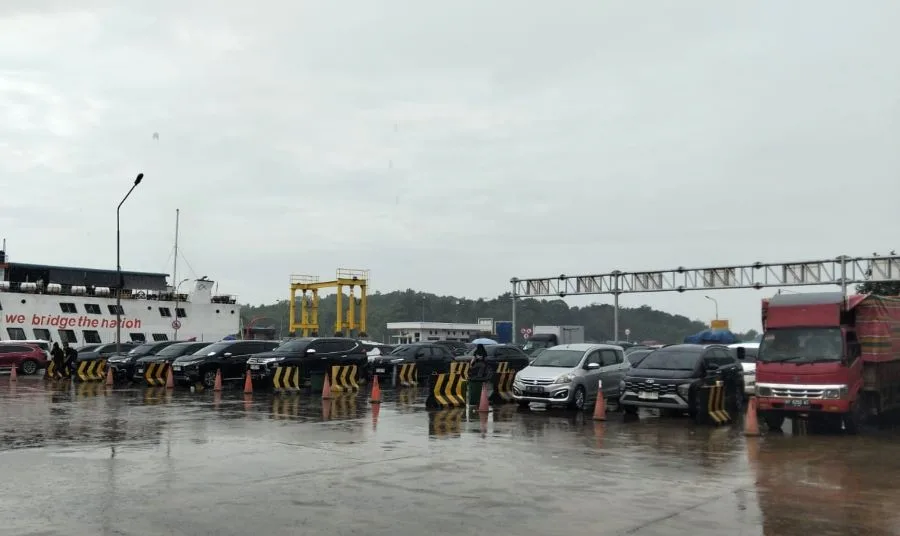 Cuaca Buruk di Tanjunguban, Kapal Roro KMP Tanjungburang Dilarang Berlayar Kembali ke Batam