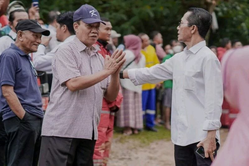 Longsor di Tiban Koperasi, Amsakar Achmad Sampaikan Duka dan Apresiasi Gotong Royong Warga
