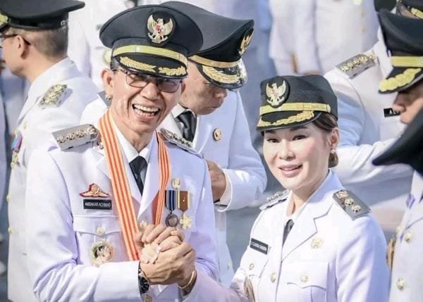 Amsakar Achmad dan Li Claudia Resmi Jabat Wali Kota dan Wakil Wali Kota Batam, Ini Komitmen Mereka