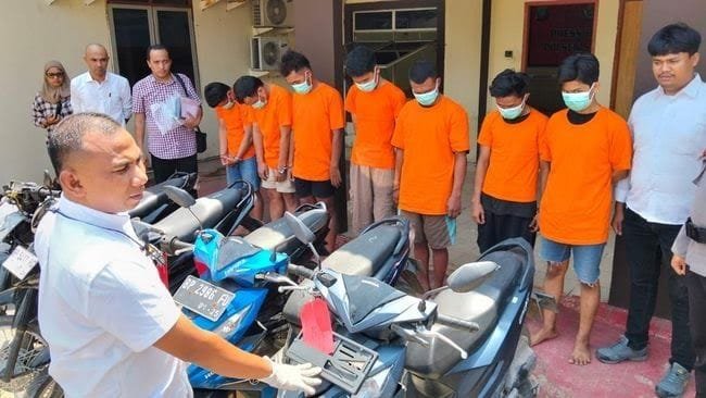 Lima Pelaku Pencurian Motor di Batam Ditangkap, Hasil Curian Dipakai untuk Judi dan Foya-Foya