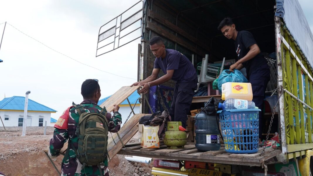 BP Batam Fasilitasi Pergseran 5 KK ke Rumah Baru