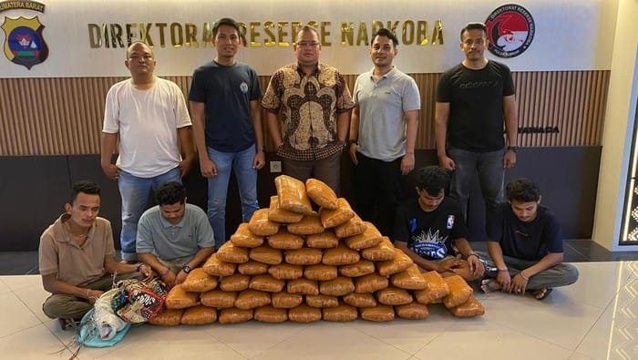 Polda Sumbar Gagalkan Peredaran 47 Kg Ganja, Empat Tersangka Diamankan di Dua Lokasi
