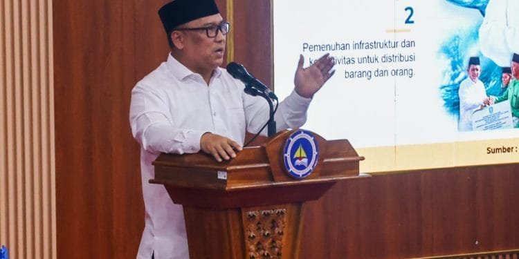 Wagub Kepri Dorong Peran Mahasiswa dalam Pembangunan Daerah di Hardiknas 2025