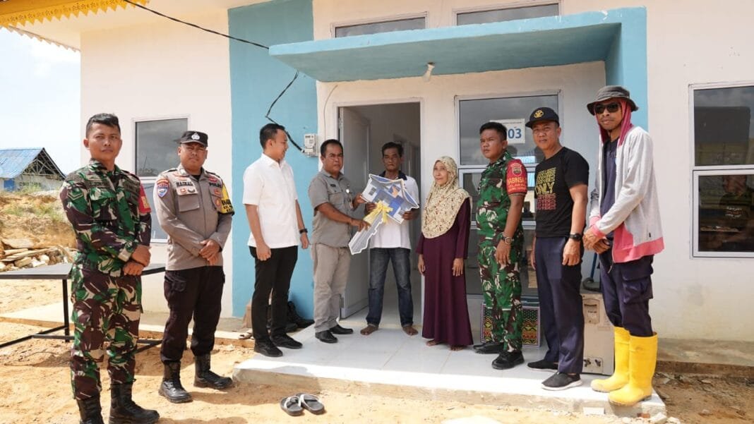 310 Orang Warga Rempang Tempati Rumah Baru Tanjung Banun