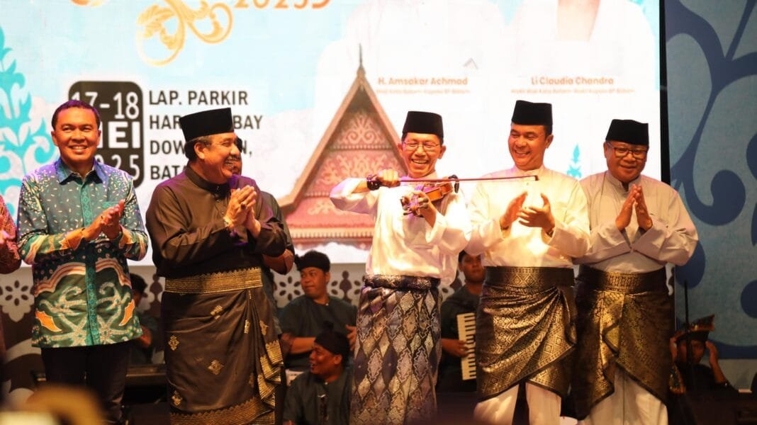 2. Dorong Pelestarian Budaya Melayu, Puisi Karya Kepala BP Batam Guncang Panggung KSM ke-26