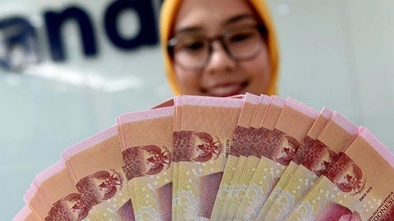 Pemerintah Salurkan BSU Rp600 Ribu untuk Pekerja Bergaji Rendah dan Guru Honorer Mulai 5 Juni 2025