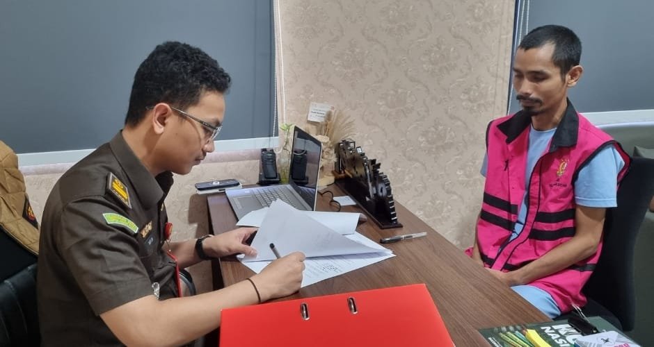 Kejari Batam Terima Pelimpahan Tahap II Kasus Korupsi Pegadaian Syariah Senilai Rp 3,92 Miliar