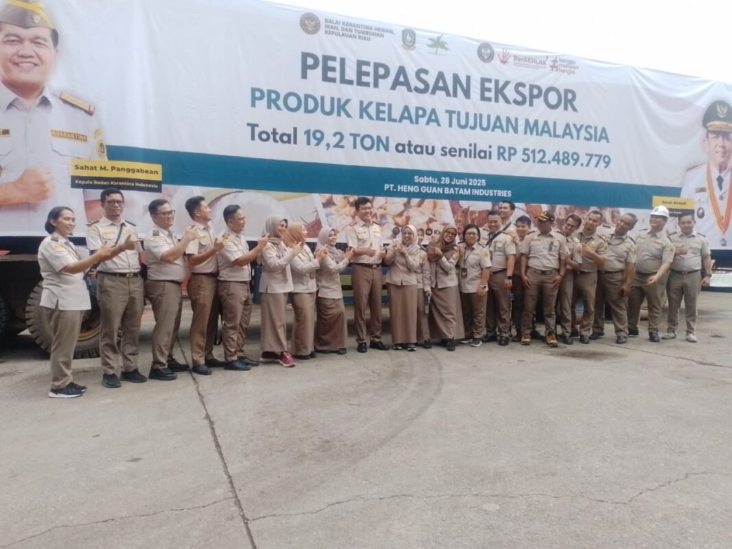 Kepri Jadi Poros Ekspor Baru, 19,2 Ton Olahan Kelapa Dikirim ke Malaysia