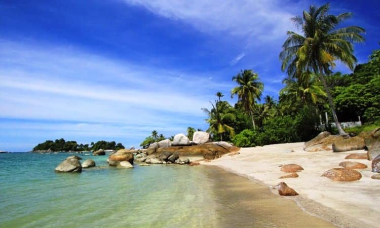 Sengketa Pulau Tujuh Pekajang Memanas: Bangka Belitung Gugat Status Administratif ke Mahkamah Konstitusi