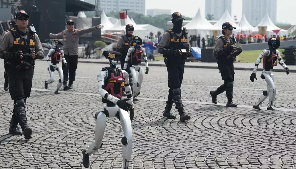 Sambut HUT ke-79, Polri Kenalkan Robot Canggih untuk Tugas Kepolisian Mulai 2026